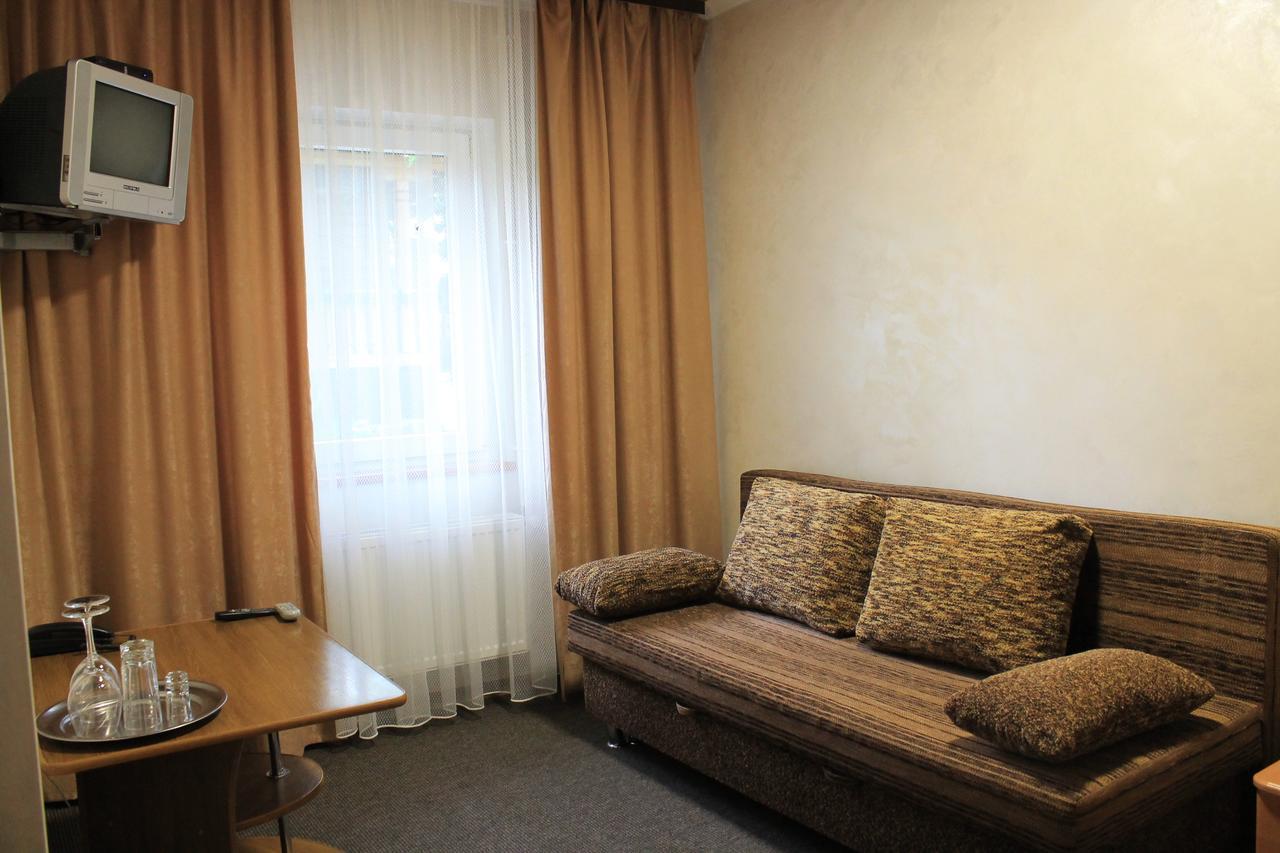 Dikii Med Hotel Geletintsy Luaran gambar