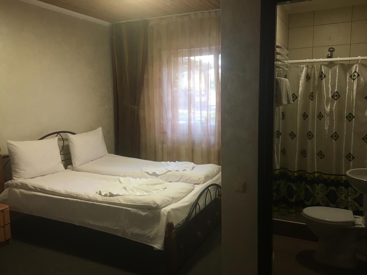 Dikii Med Hotel Geletintsy Luaran gambar
